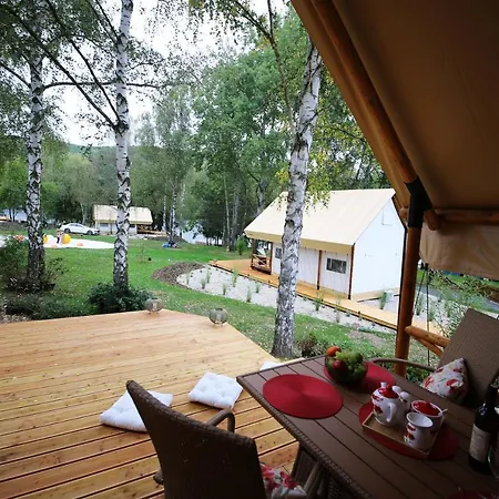 Luxury tent Marina & Glamping Nova Zivohost