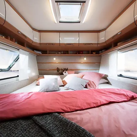 אוהל מפואר Marina & Glamping Nova Zivohost Křečovice